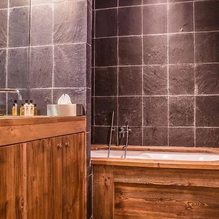 Apartman Chalet St. Anton: A Cozy Retreat For Ski Lovers *